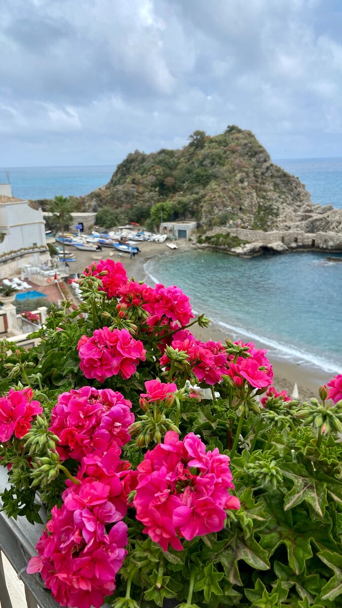 Ellie Harding's Trip to Sicily