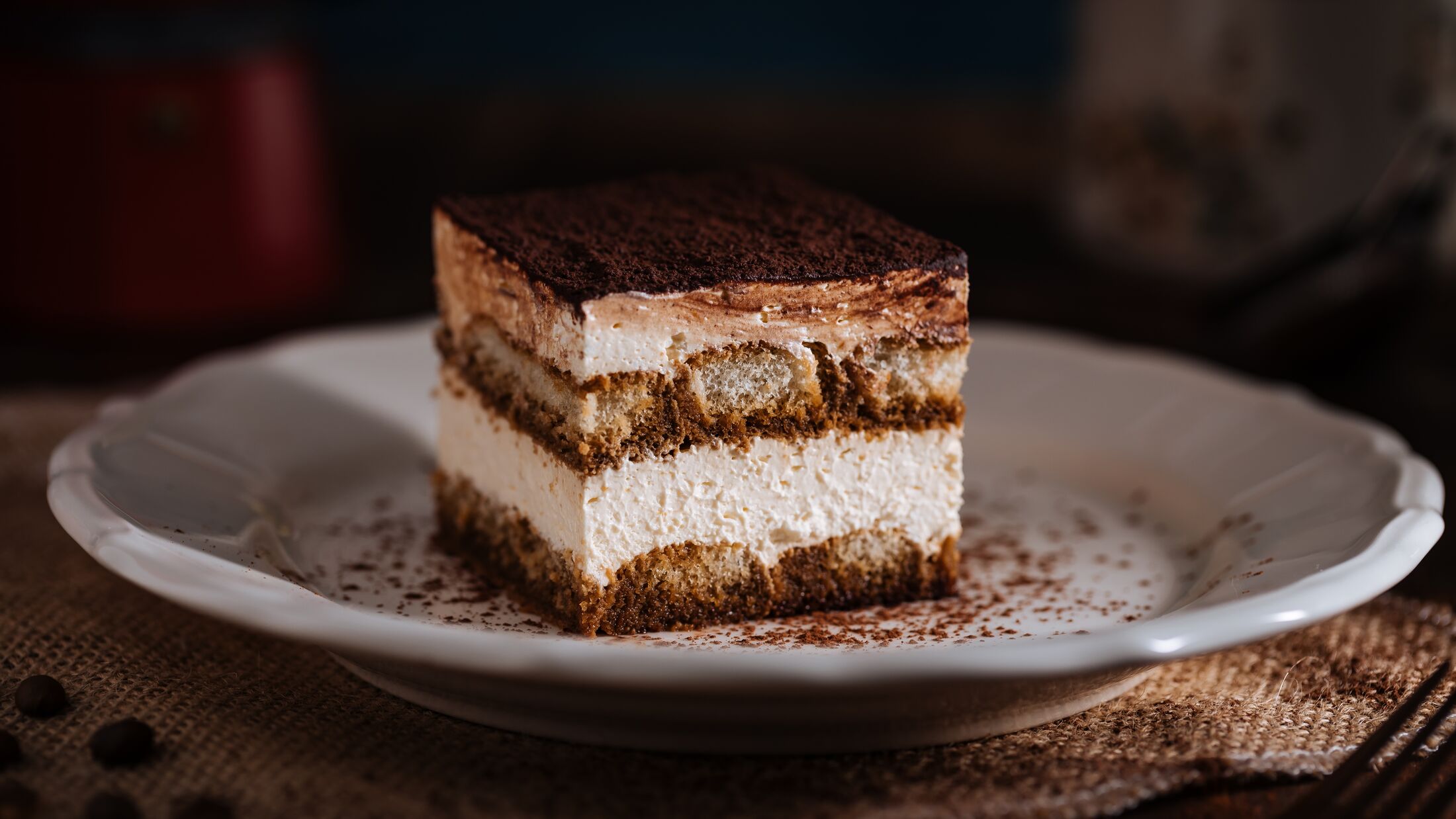 Tiramisu Cake