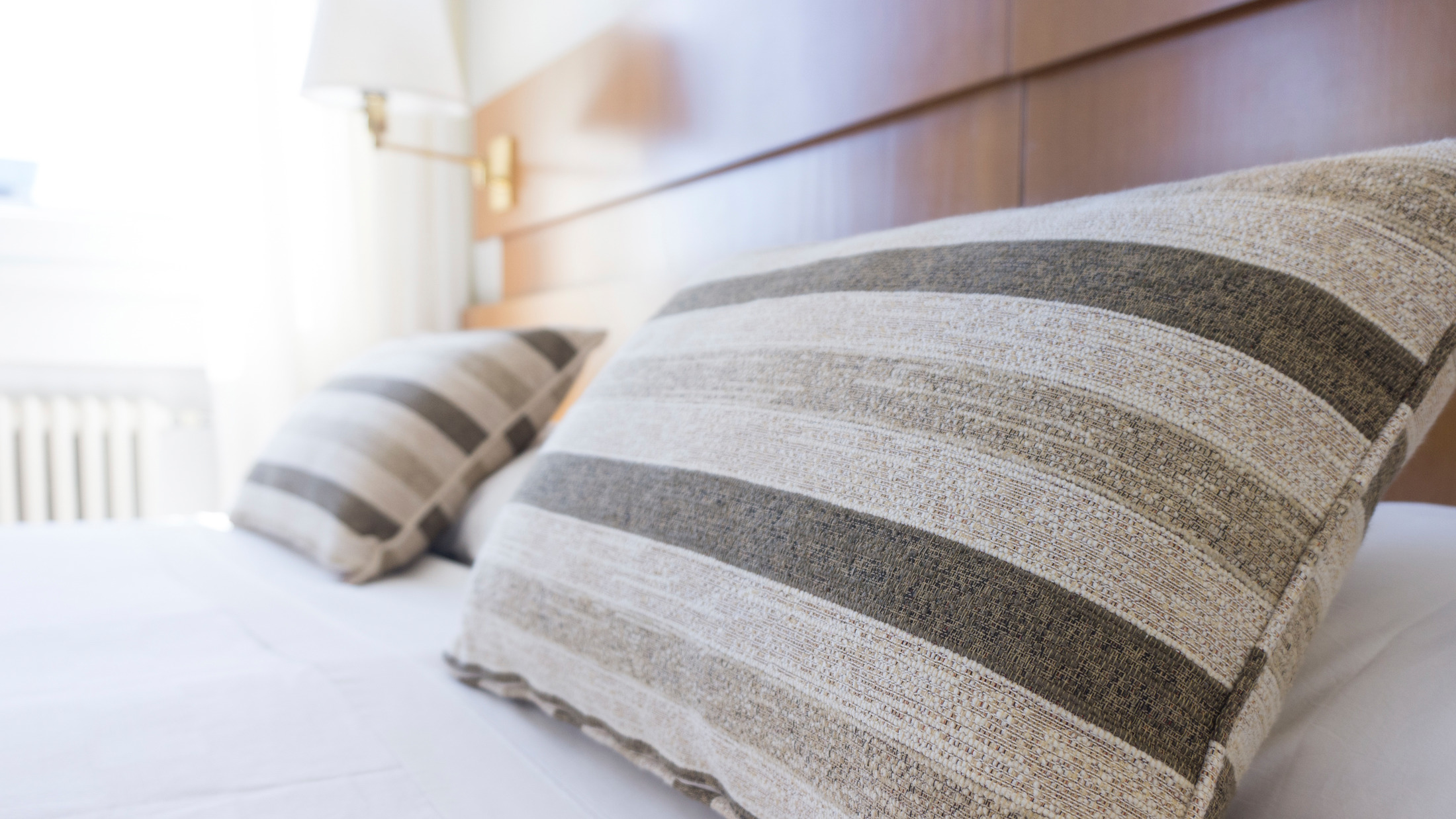 300063_citalia_buffet_generic_room_pexels_25263-Hybris