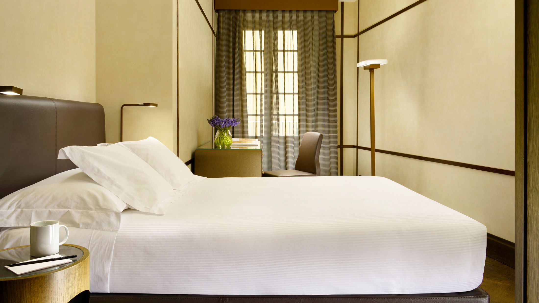 PSA.A.2015.119071.024.jpg-Hybris