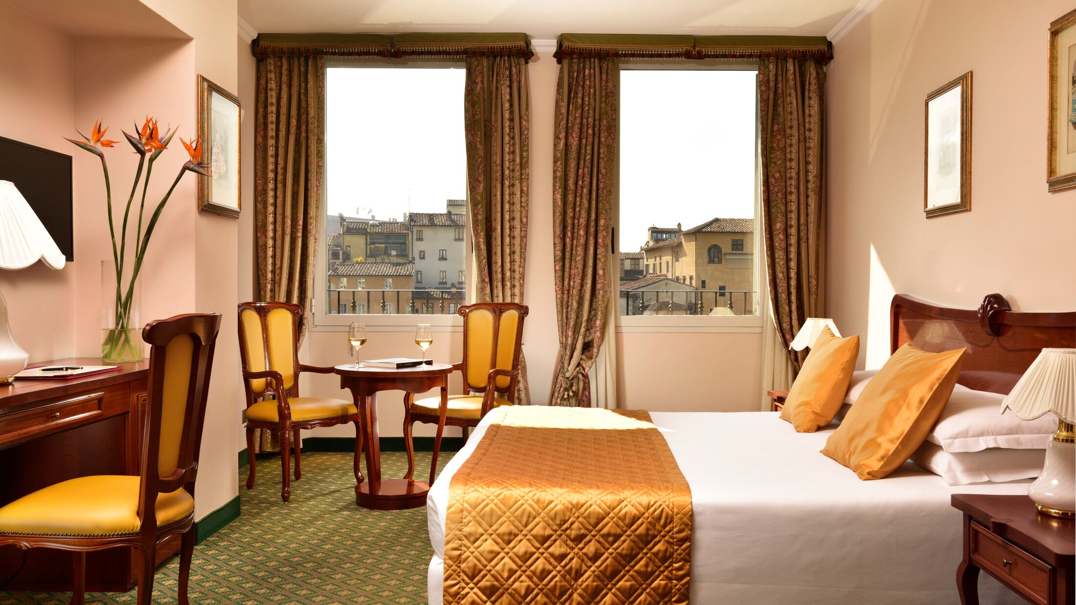 Berchielli-Deluxe-Room-View-Arno-114884-Hybris