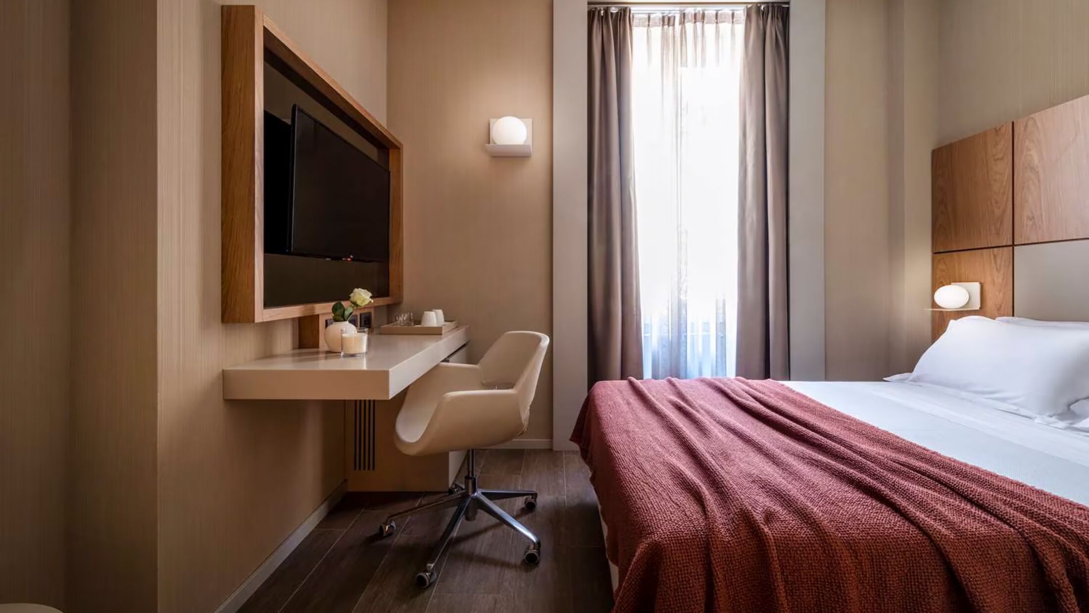 Cristoforo-Colombo-2024-Superior-Room-001-120448-Hybris