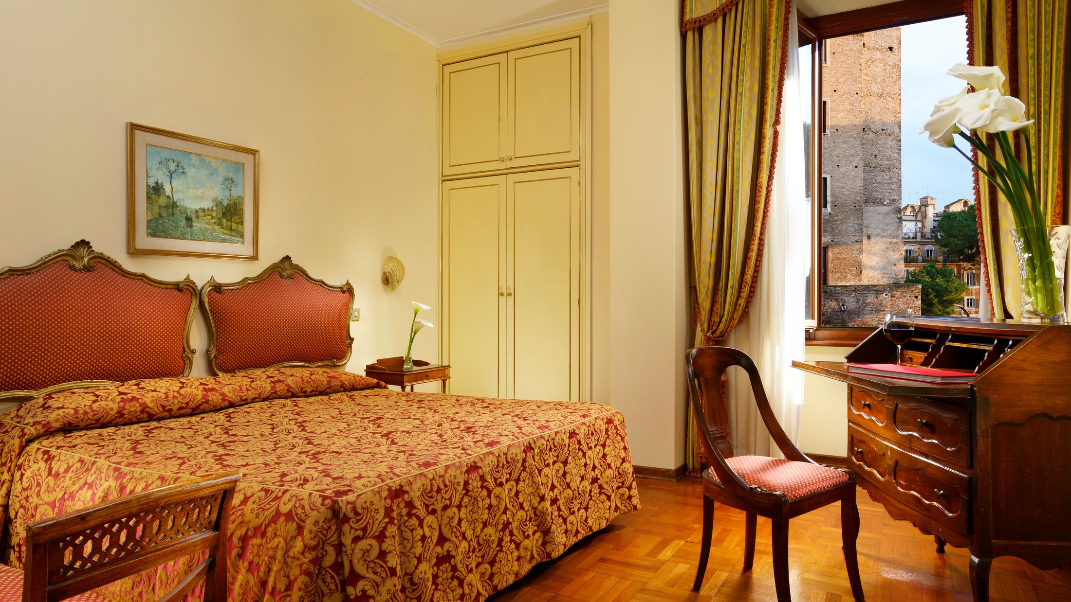 ROM.A.2013.115023.030-Hybris