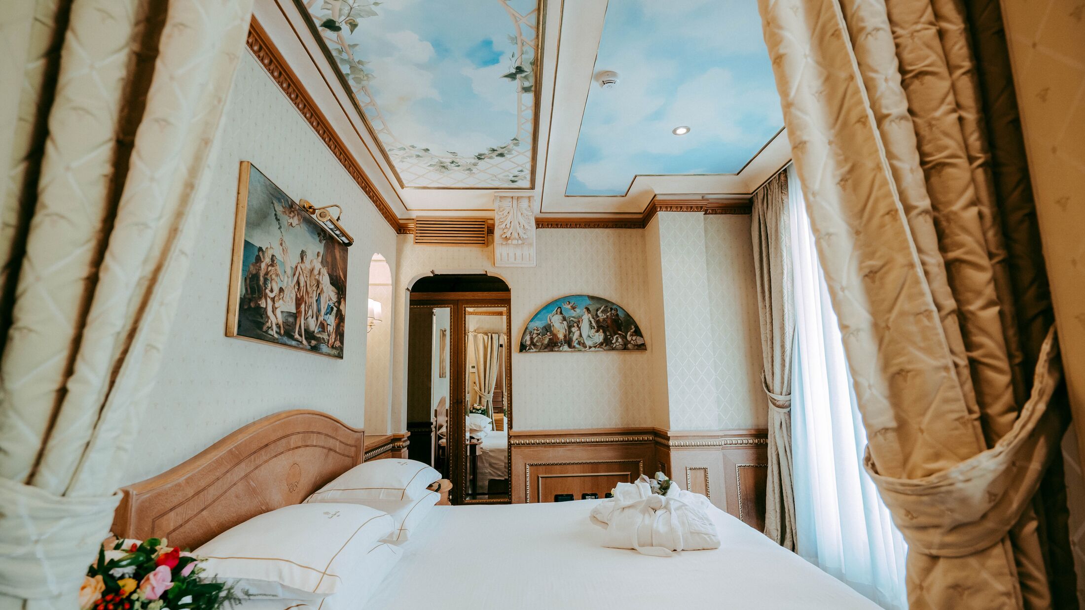 River-Palace-2024-Suite-Villa-Borghese-002-119062-Hybris