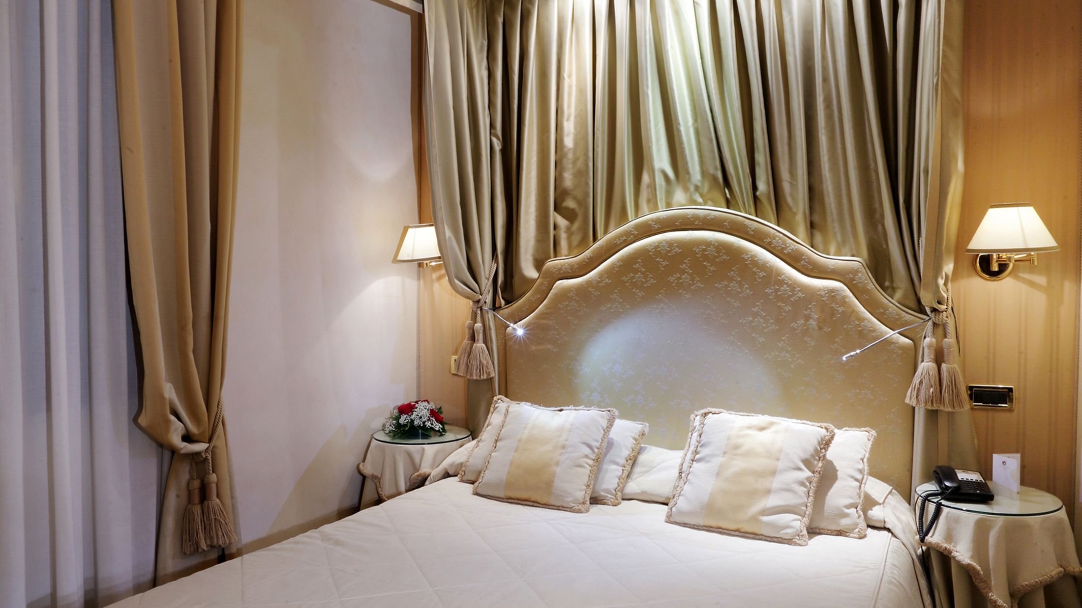 VCE.A.2015.115866.020-Hybris