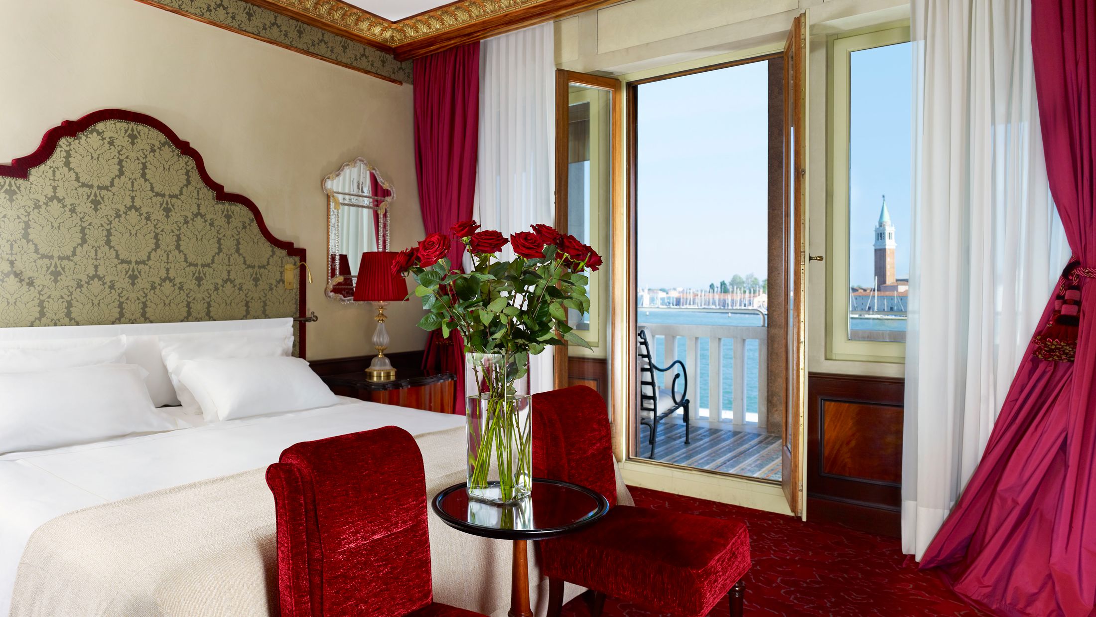 VCE.A.2014.114901.055-Hybris