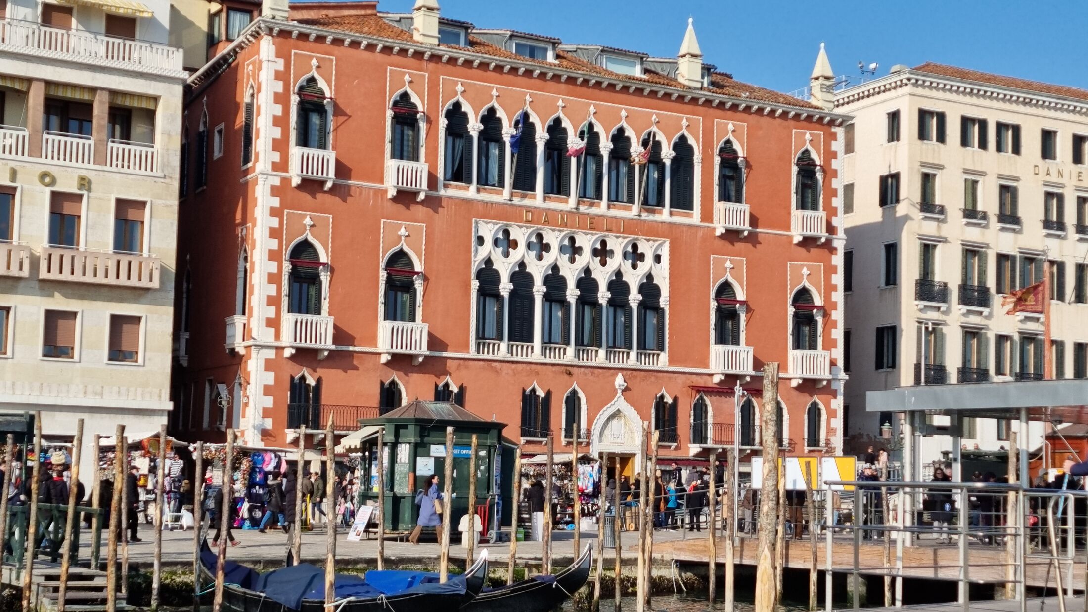 Danieli-2022-Property-View-001-114901-Hybris