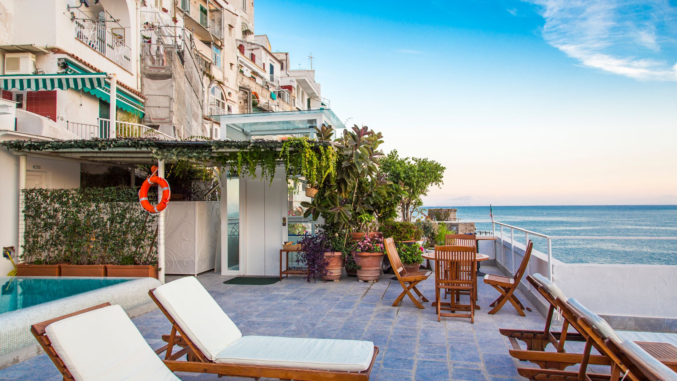 Marina-Riviera-2022-Terrace-View-003-110830-Hybris