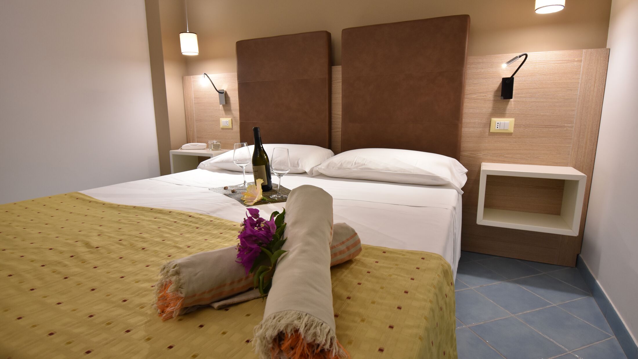 Baia-del-Godano-2020-Junior-Suite-004-121770-Hybris