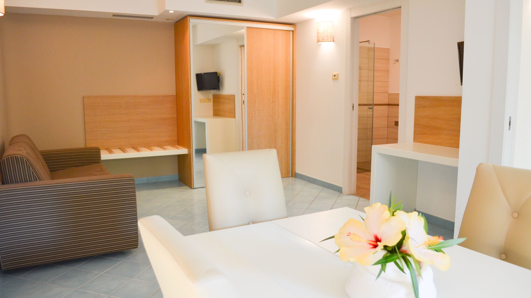 Baia-del-Godano-2020-Junior-Suite-009-121770-Hybris