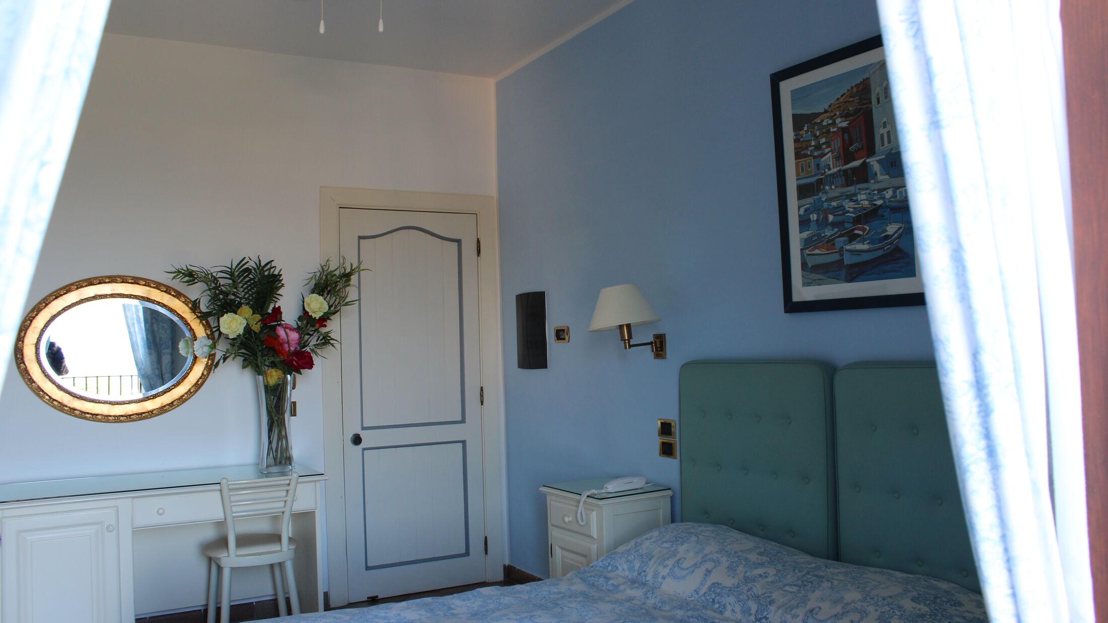 Hermitage-2023-Standard-Room-006-114846-Hybris