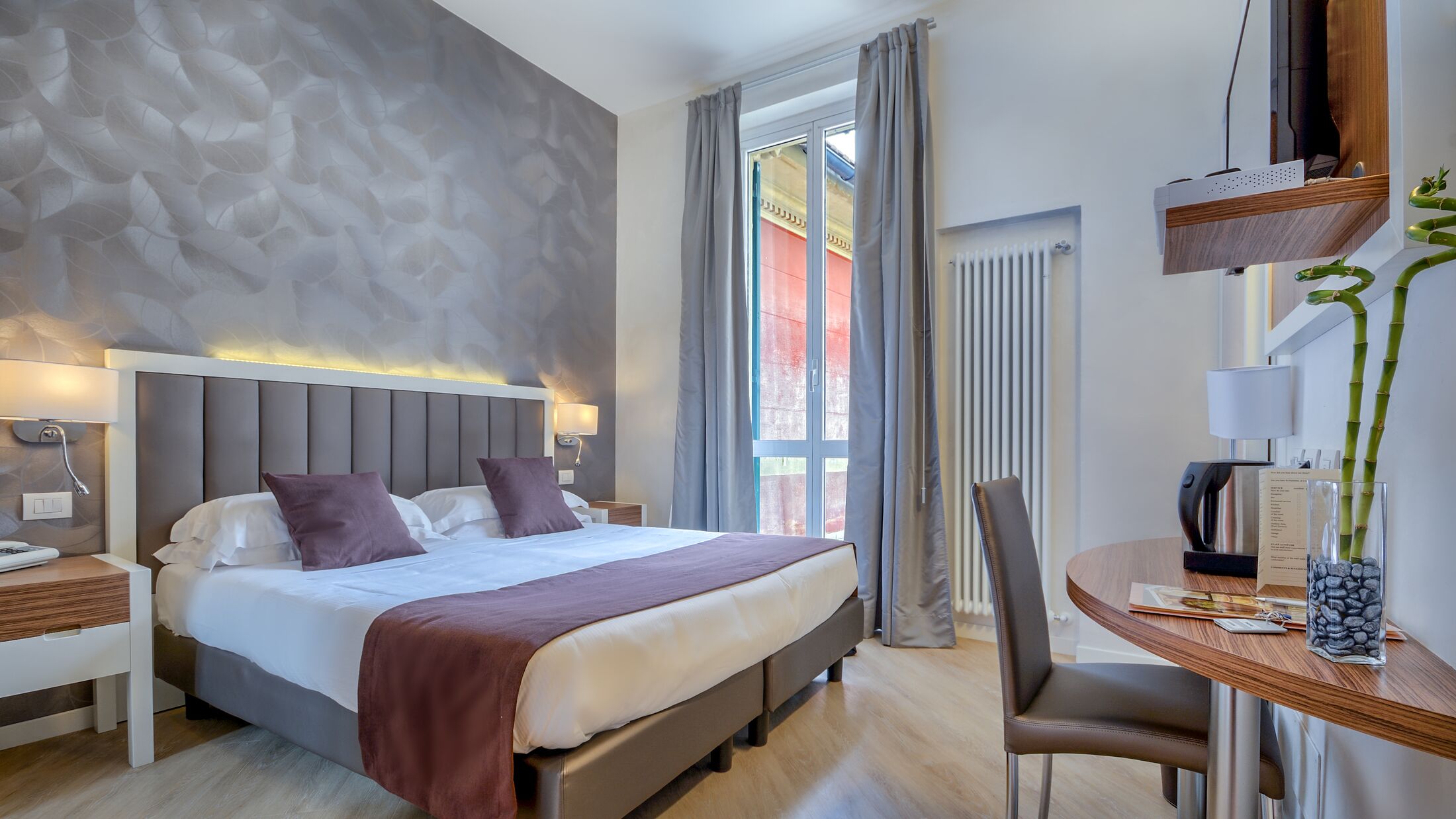 Monterosa-2024-Deluxe-Room-001-120724-Hybris