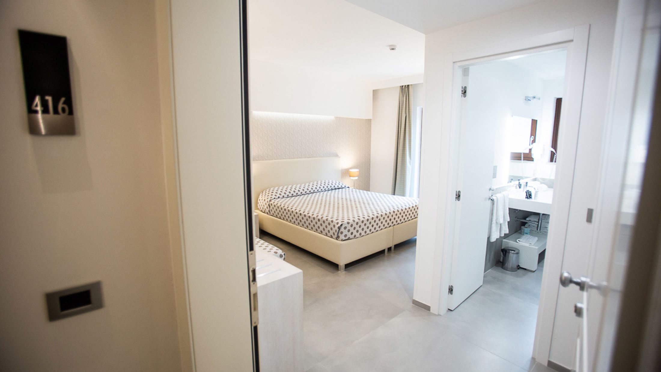 Hotel Monte Sarago....foto © Giuseppe Di Viesto 2018