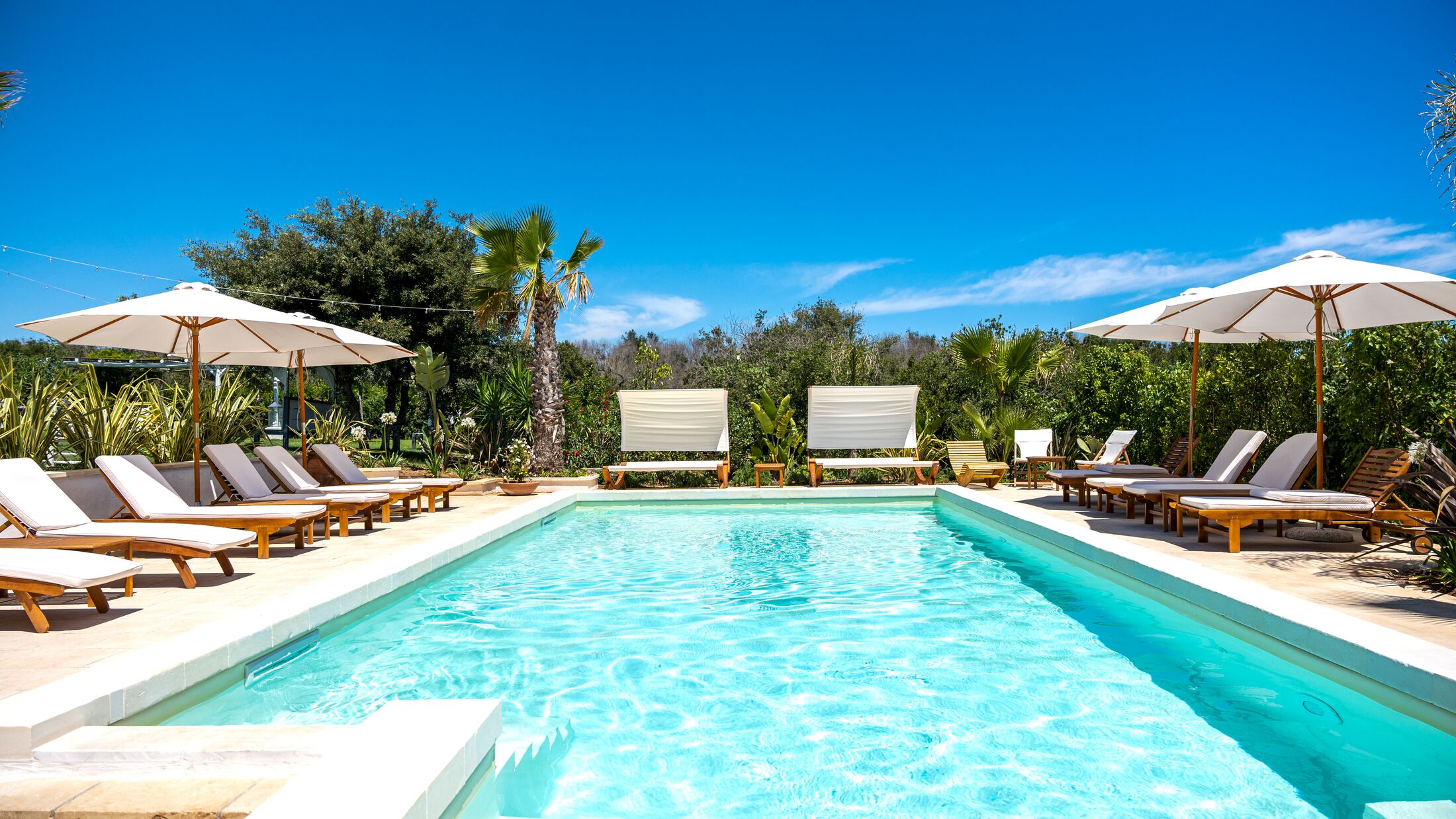 Tenuta-Centoporte-2022-Swimming-Pool-003-121836-Hybris