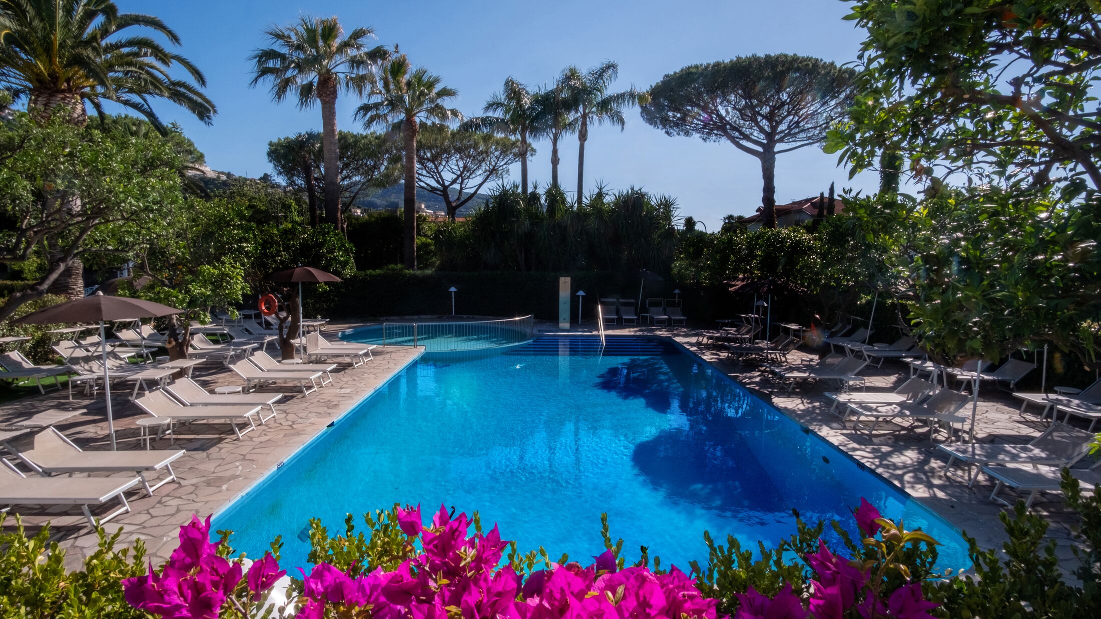 Alpha-2021-Swimming-Pool-001-114959-Hybris