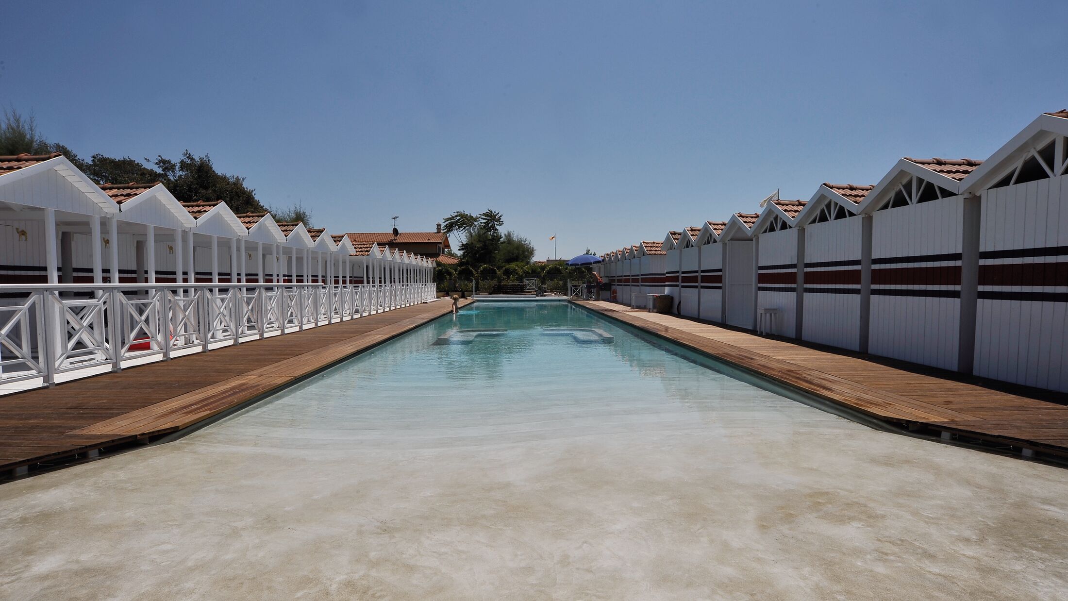 Augustus-2022-Beach-Club-012-114995-Hybris