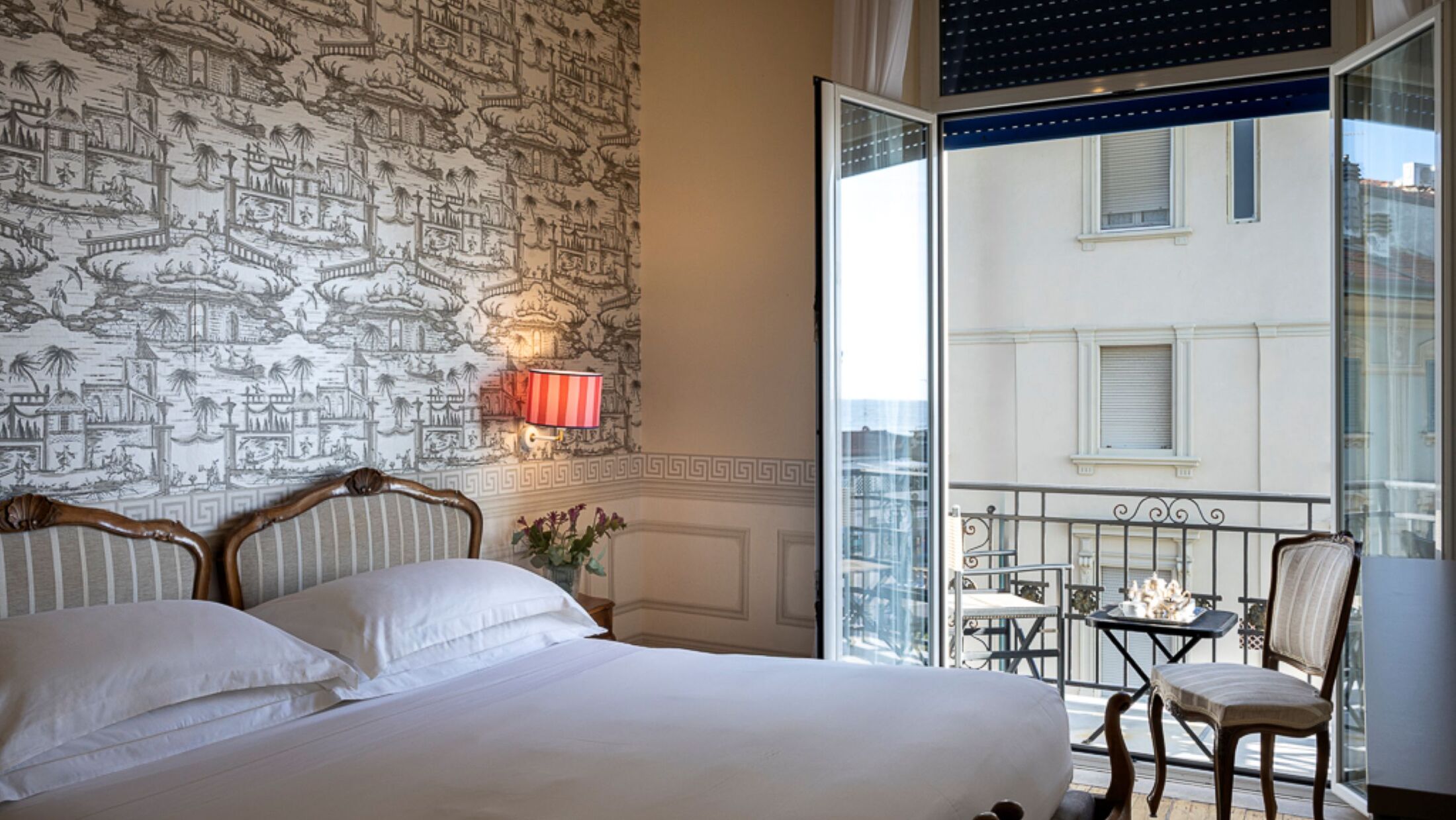 Classic Room with Balcony