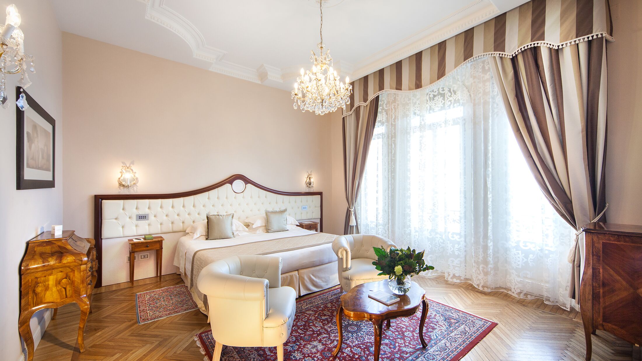 GH-Rimini-2024-Deluxe-Room-001-115848-Hybris