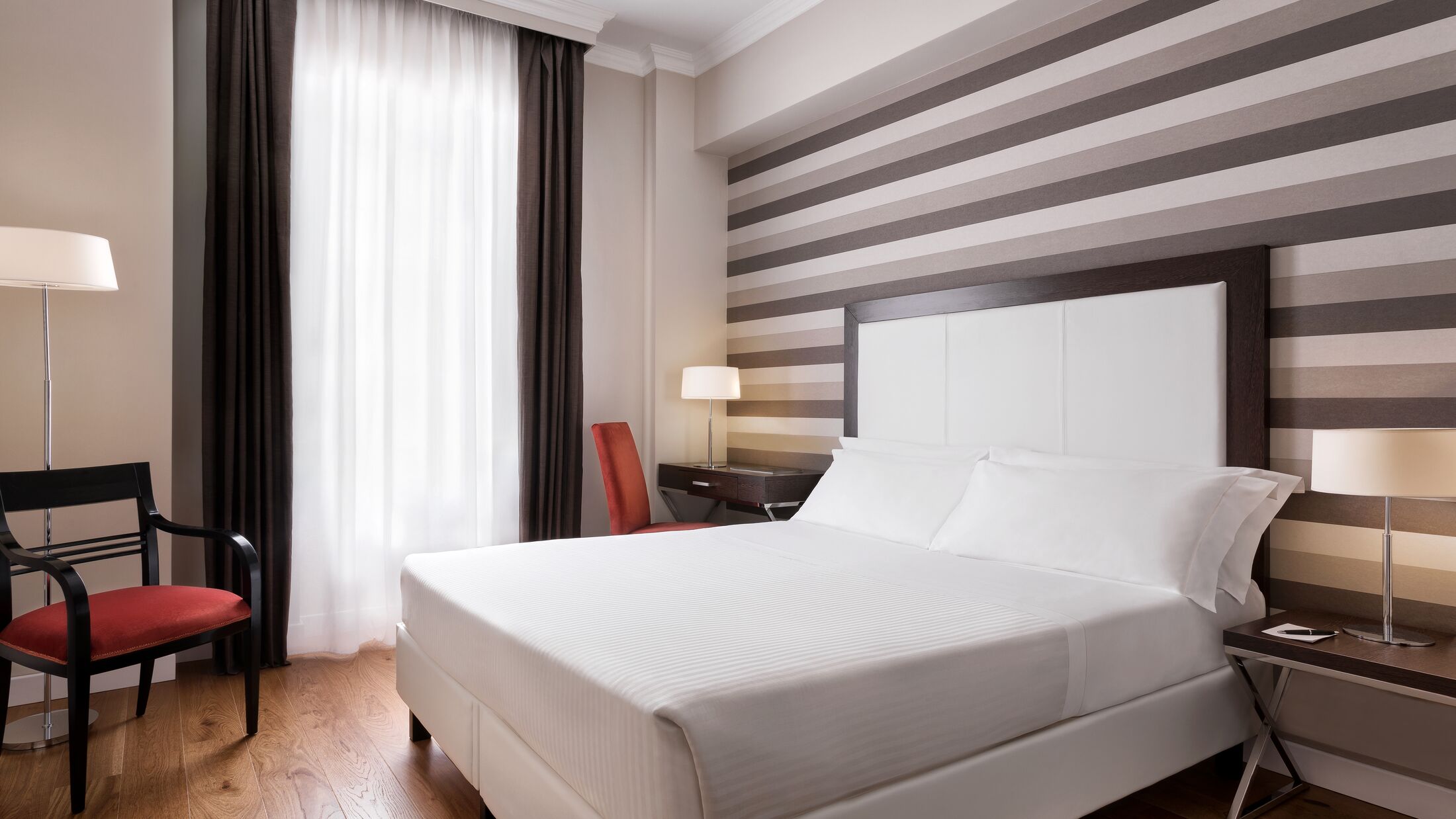 SINA-Maria-Luigia-2024-Superior-Room-002-121968-Hybris