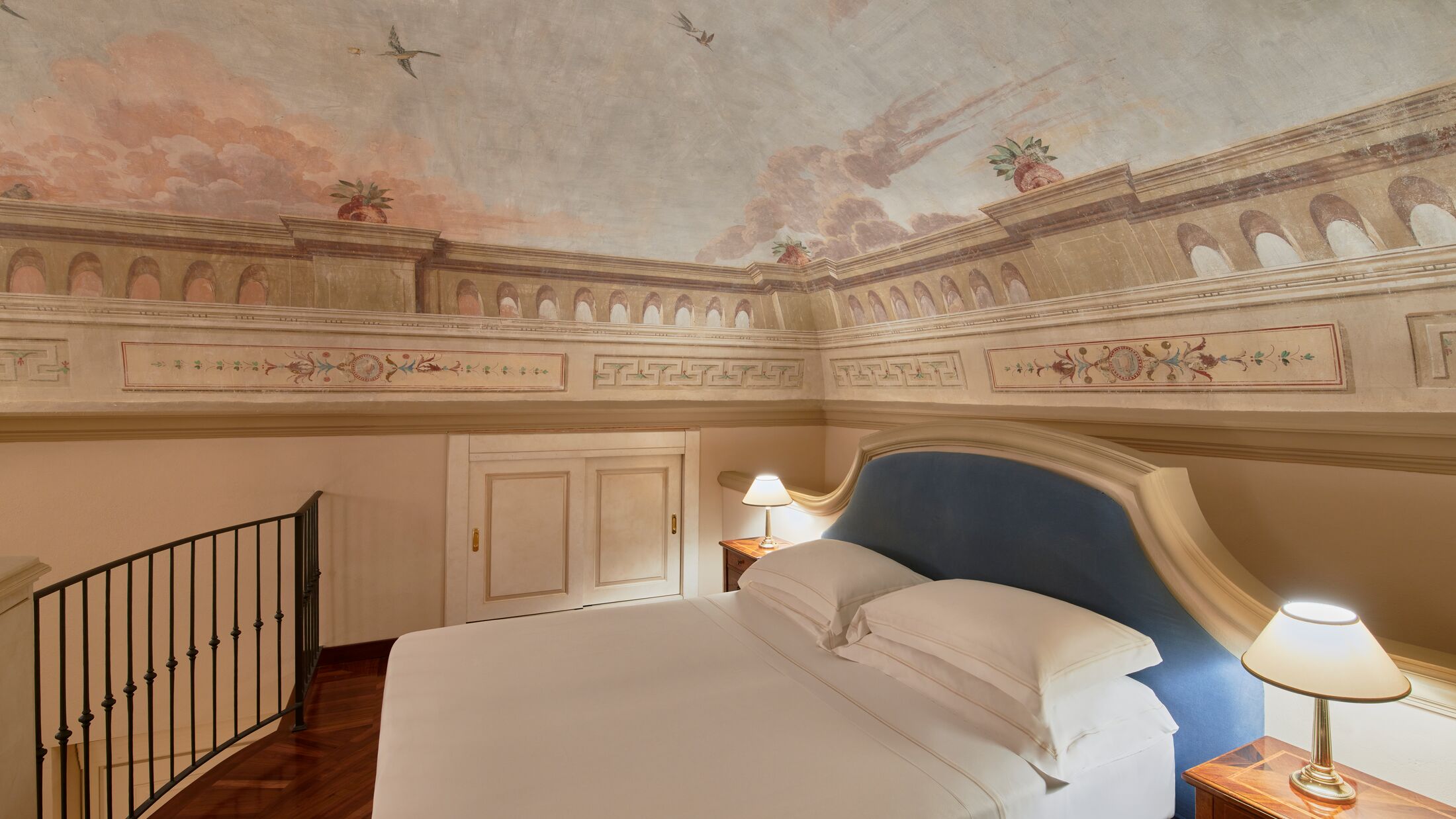 Bagni-Di-Pisa-2022-Prestige-Junior-Suite-001-115119-Hybris