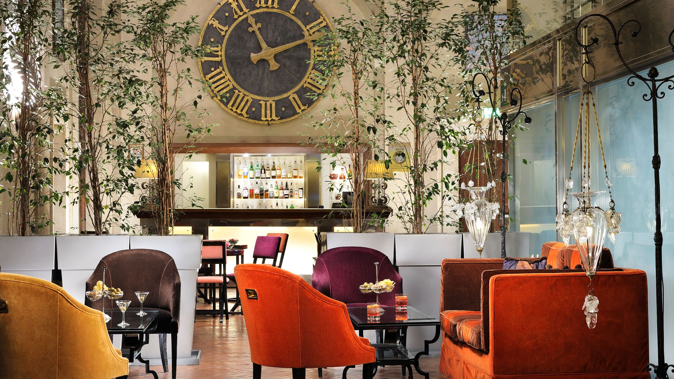 Grand-Hotel-Continental-2022-Bar-001-114977-Hybris