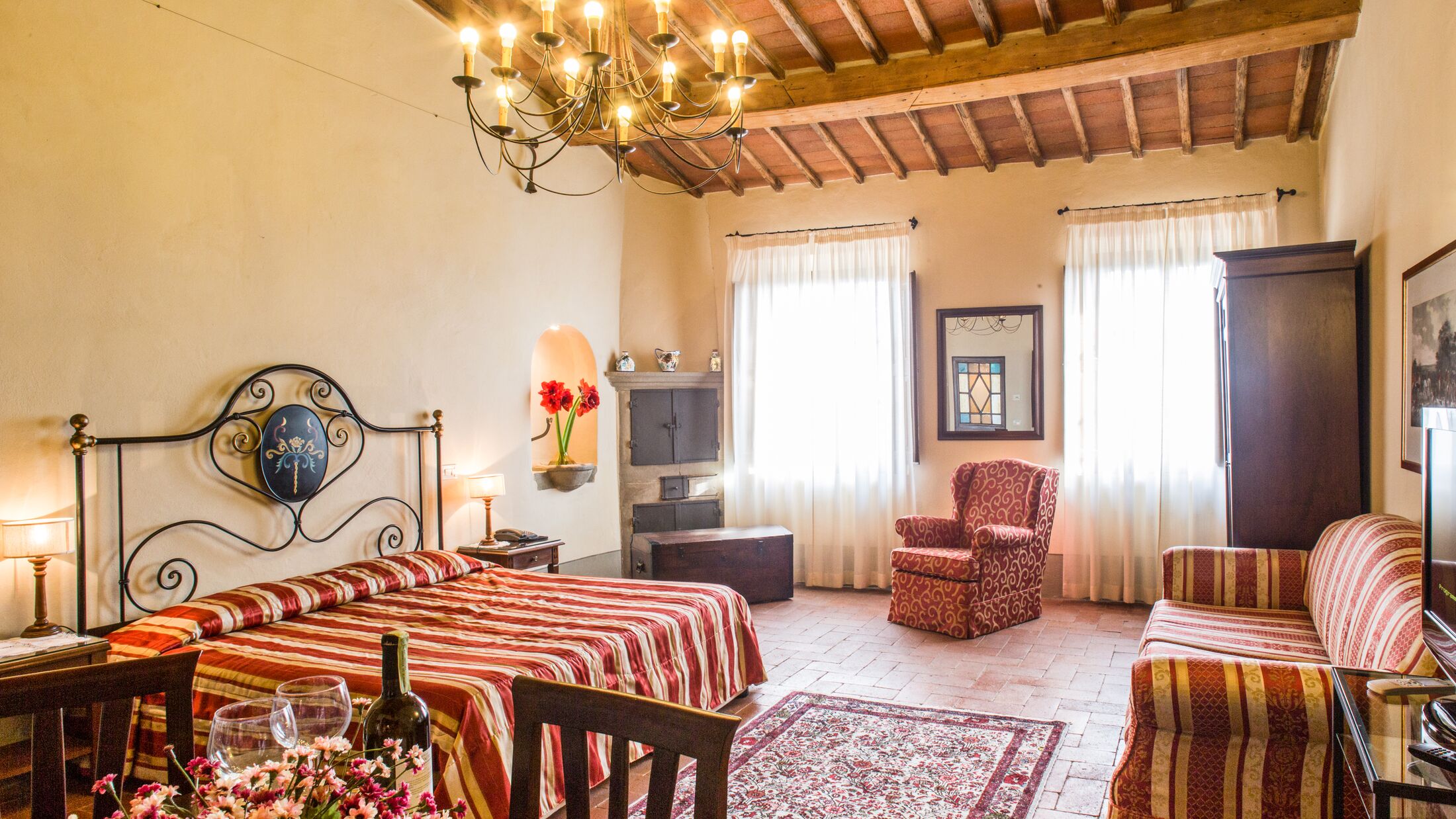 Palazzo-Leopoldo-2022-Junior-Suite-001-121838-Hybris