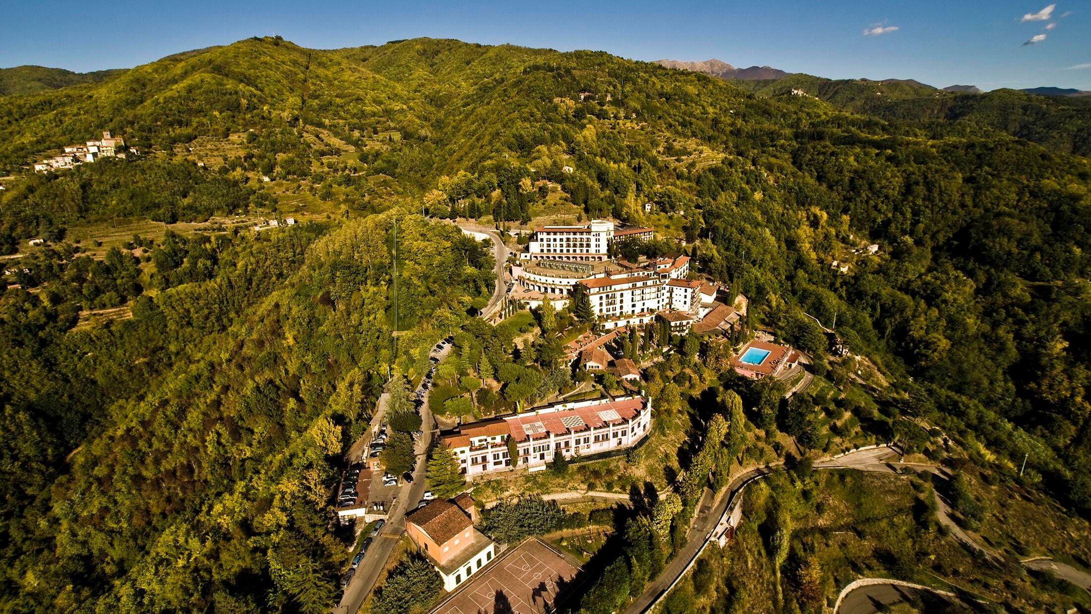 Renaissance-Il-Ciocco-Tuscany-2024-Aerial-View-001-300341-Hybris