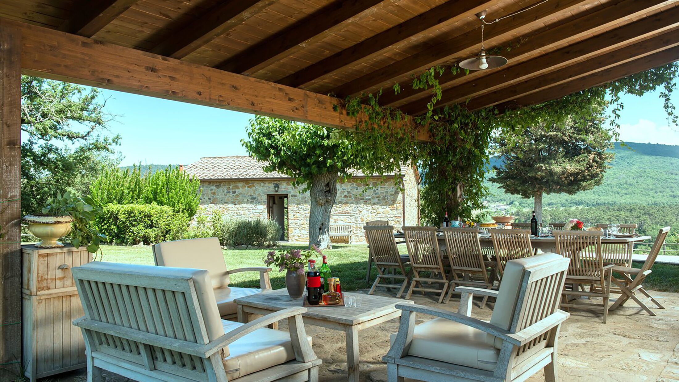 Villa-2024-Casa-Simona-002-300341-Hybris