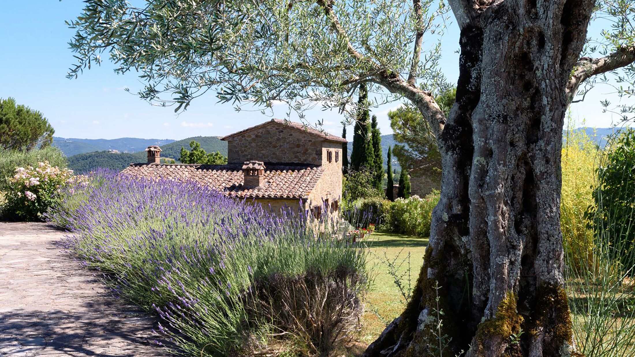 Villa-2024-Casa-del-Cavaliere-001-300341-Hybris