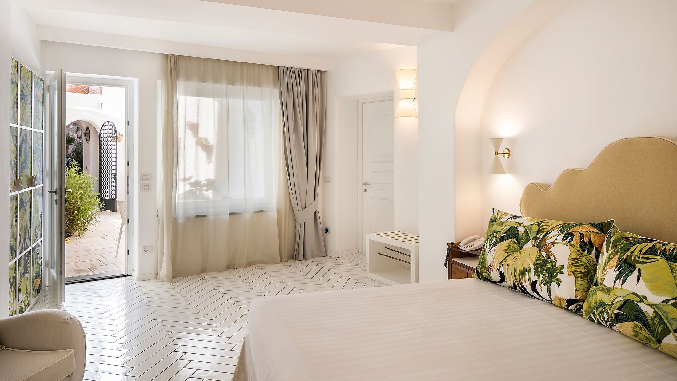 Classic Room