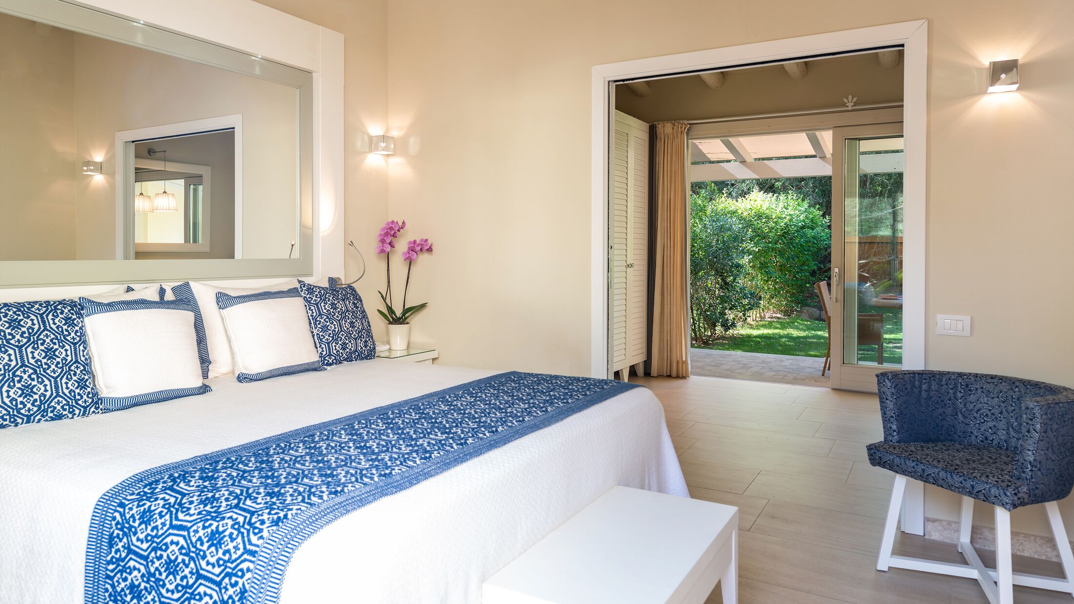 Forte-Village-2023-Bouganville-Deluxe-Bungalow-001-002498-Hybris