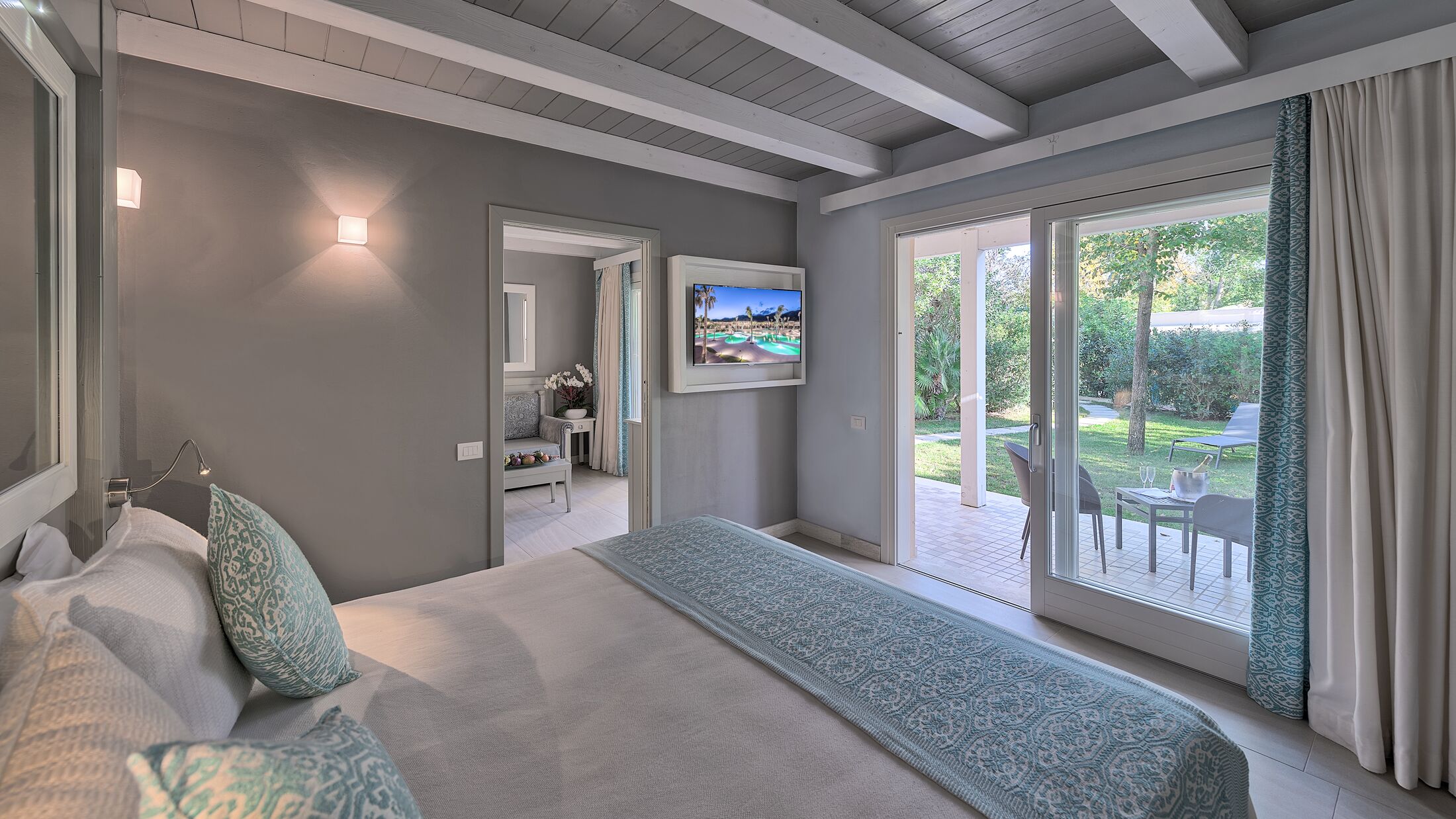 Forte-Village-2023-Le-Palme-Family-Bungalow-002-002498-Hybris