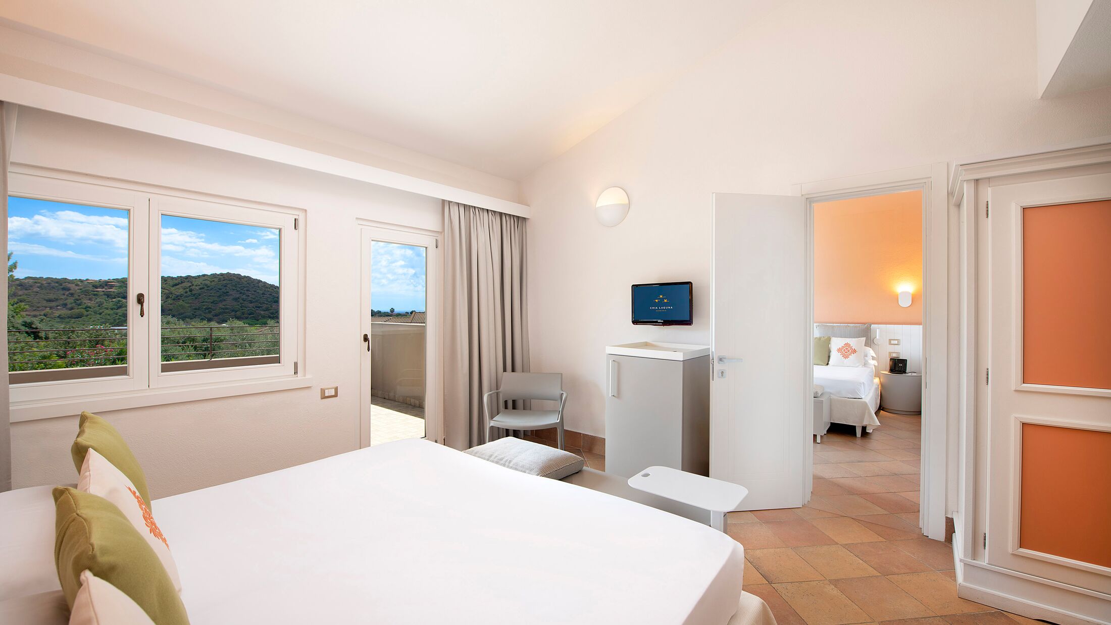 Chia-Laguna-2021-Village-Classic-Room-002-111495-Hybris