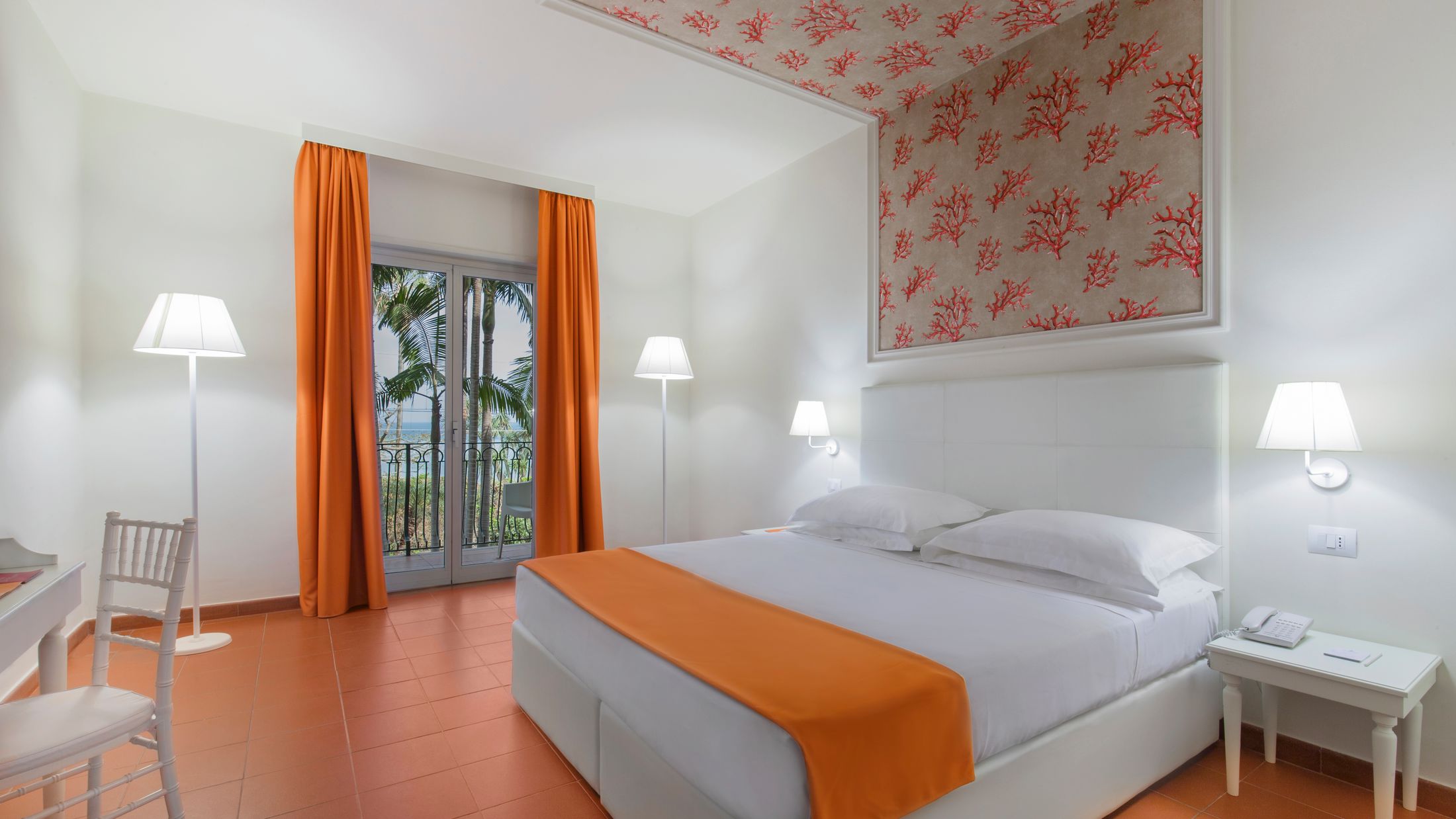 108587-Classic-Room-001-Hybris