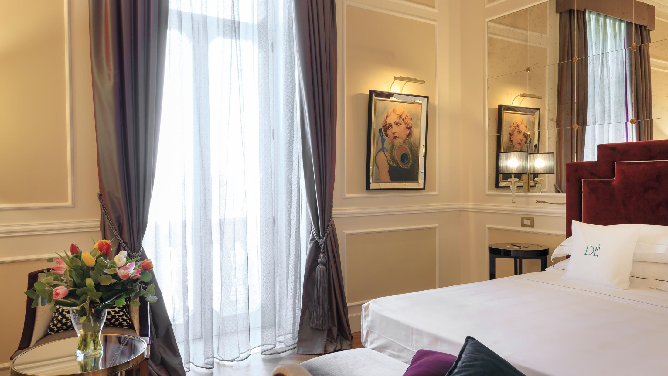 Grande-Estrangers-2023-Superior-Room-001-121930-Hybris