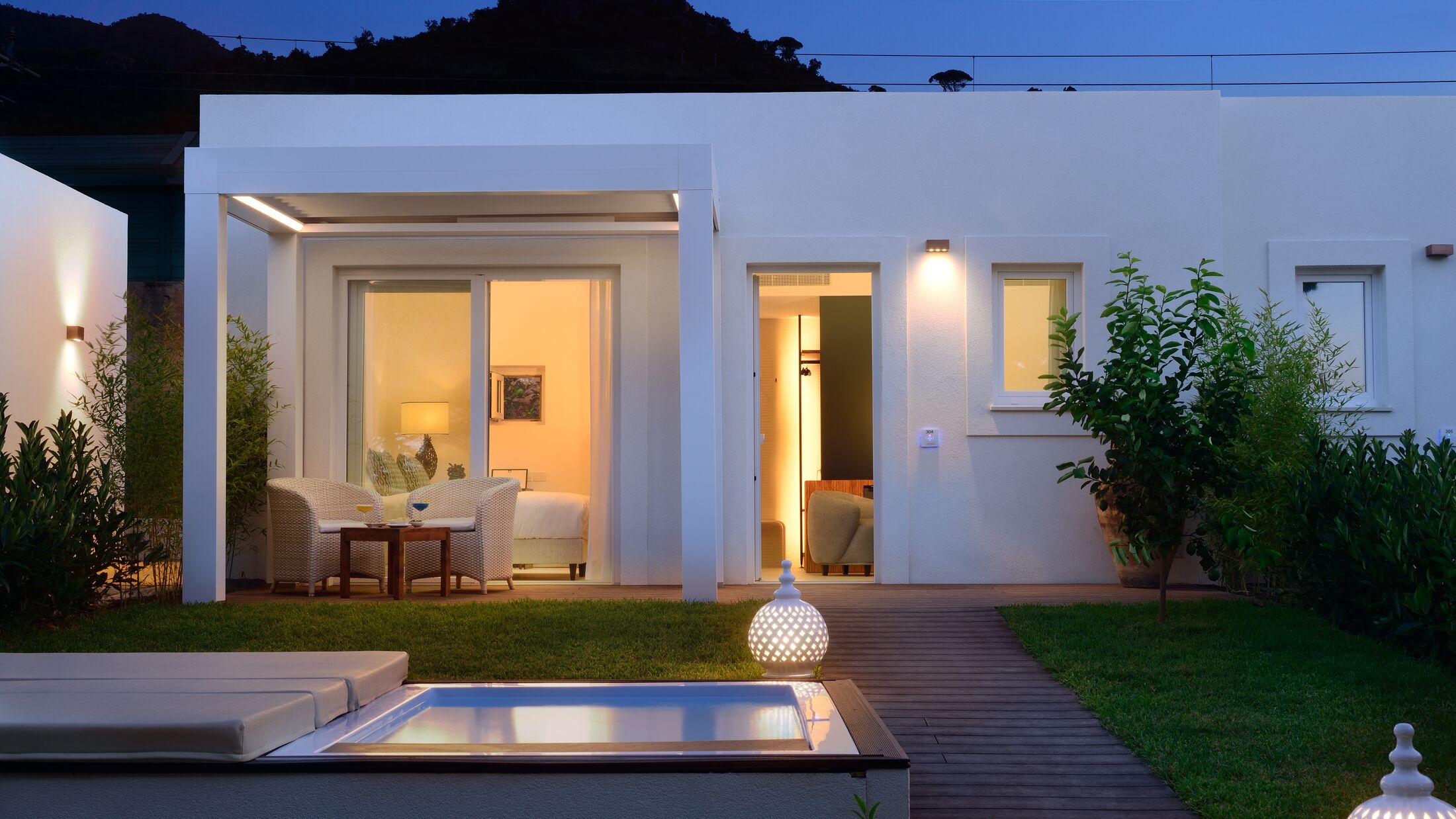 La-Calette-N5-2023-Lotus-Cabana-002-121931-Hybris