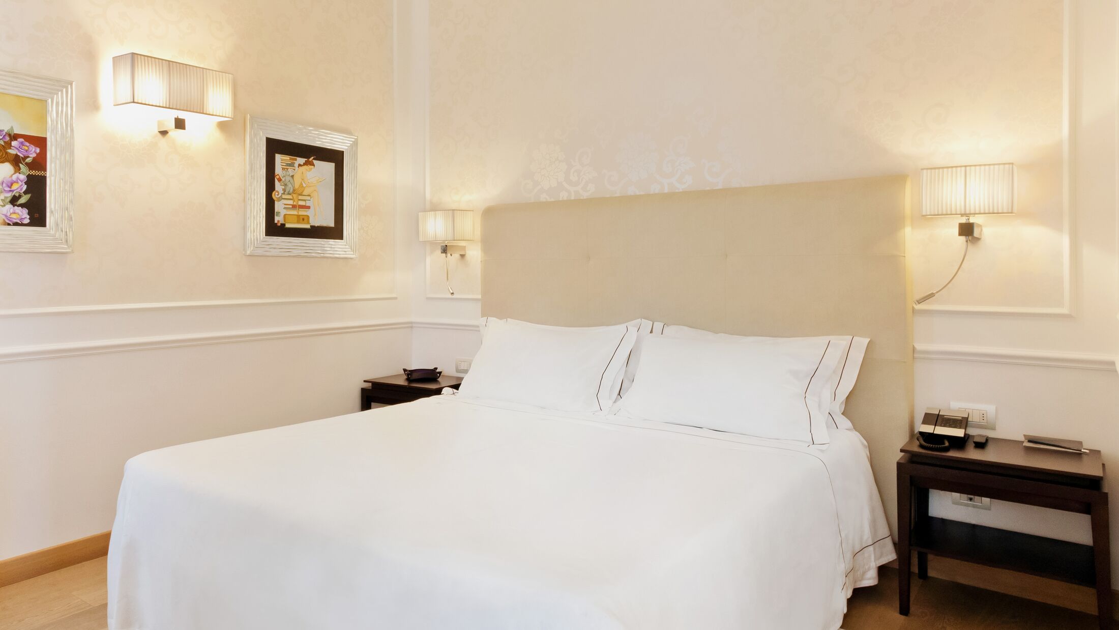 The-Ashbee-2023-Classic-Room-003-121929-Hybris