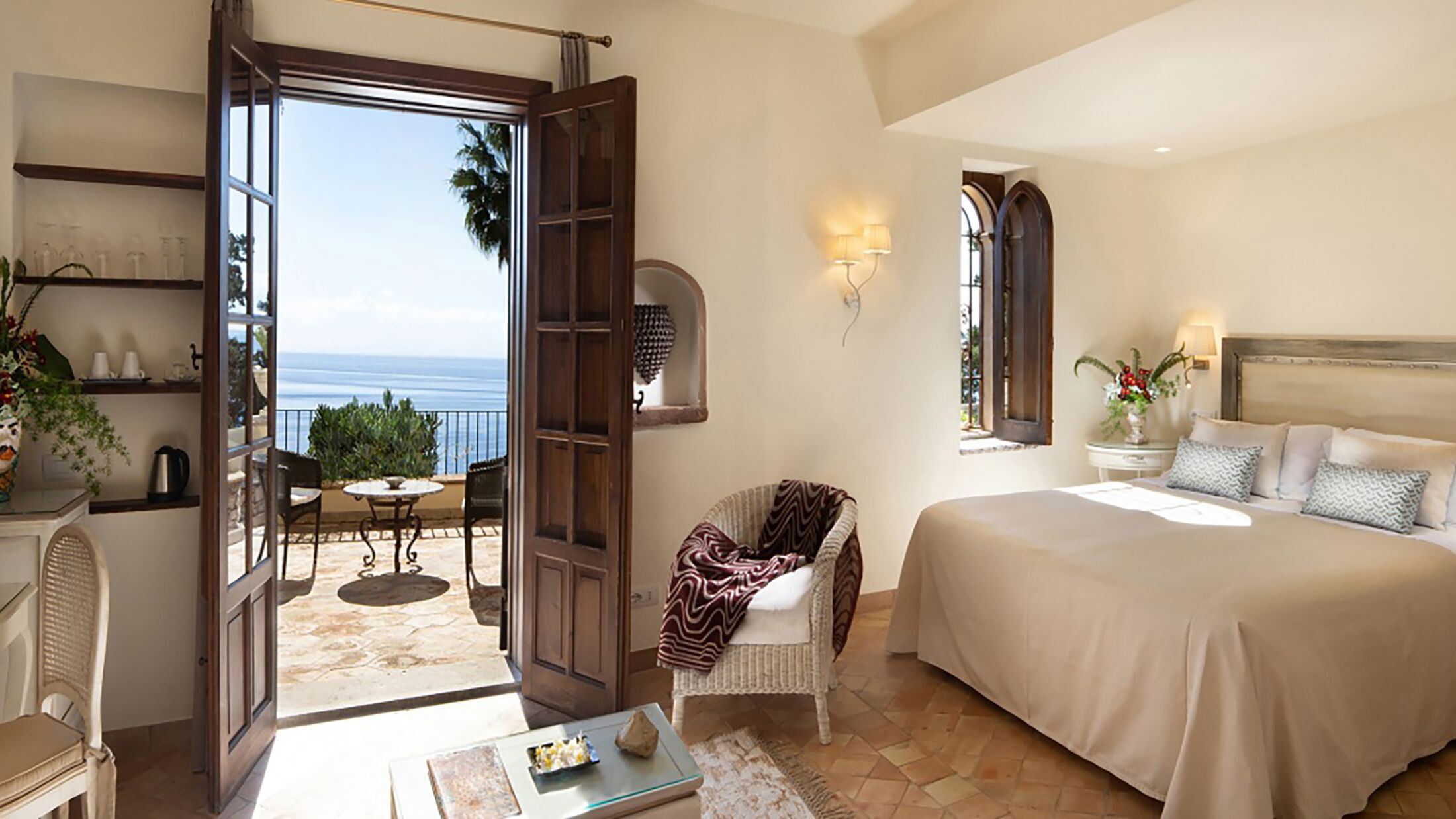 Belvedere-Taormina-2024-Double-Room-Sea-View-Terrace-002-115063-Hybris