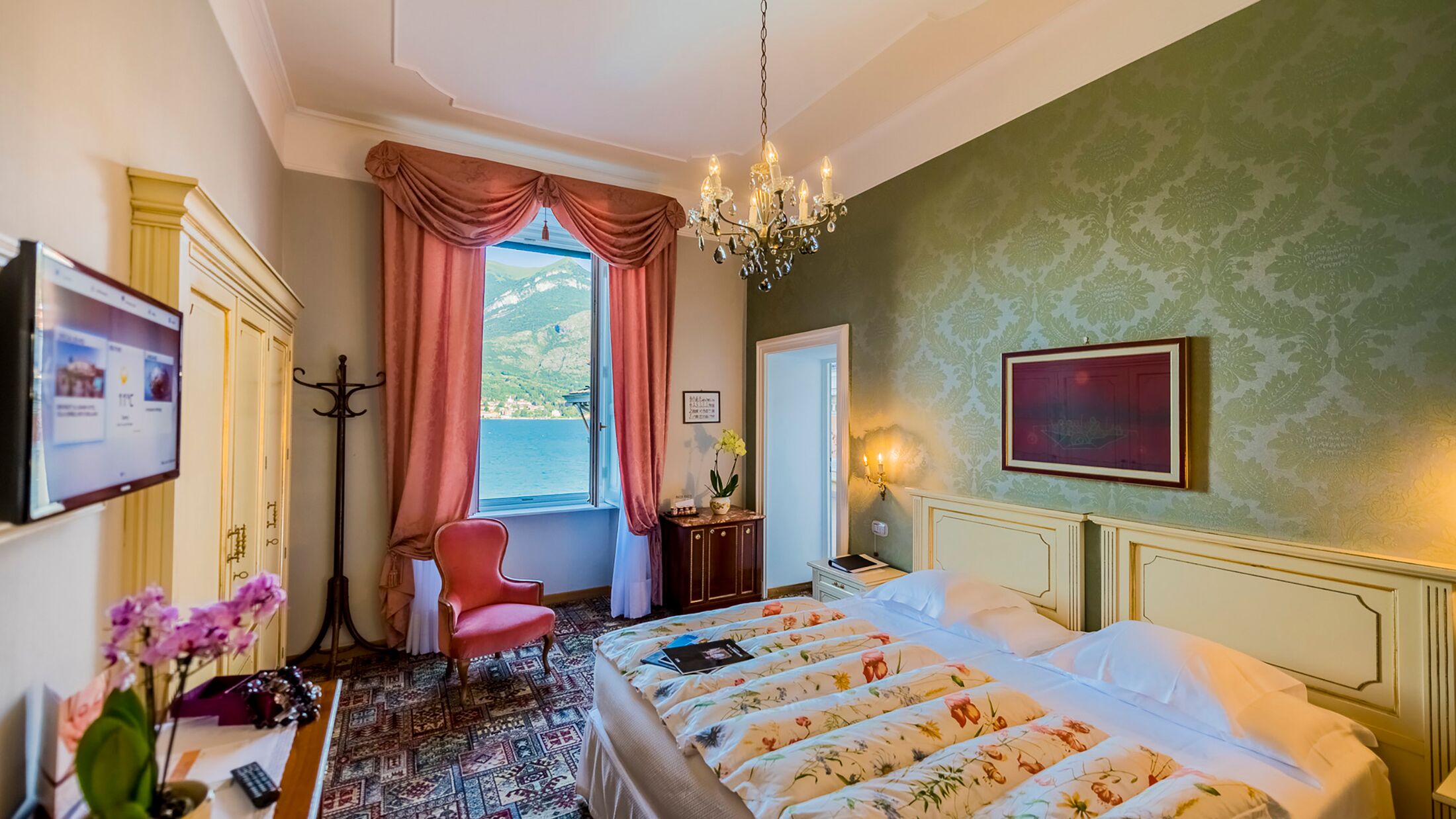 Villa-Serbelloni-2022-Classic-Room-Lake-View-001-115203-Hybris