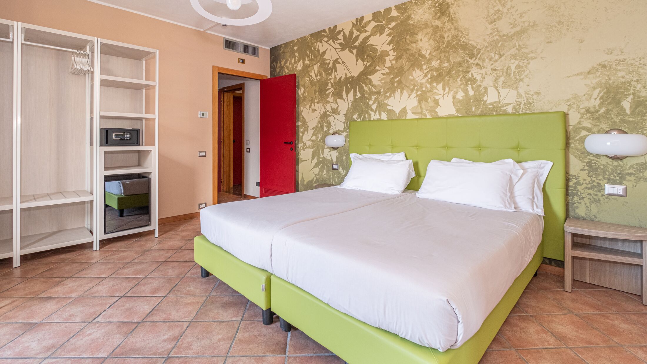 Double Room with Side Lake View