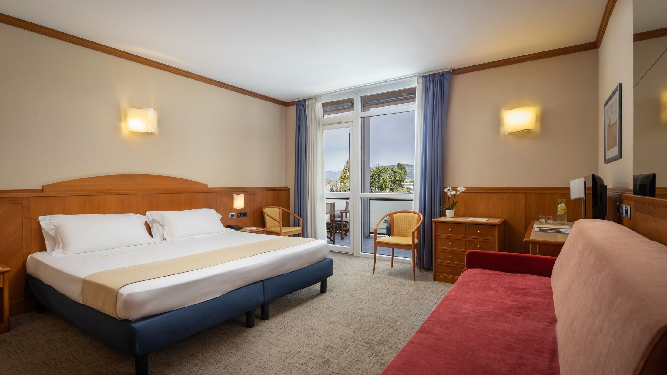 Caesius-Thermae-2023-Augustus-Classic-Suite-003-119034-Hybris