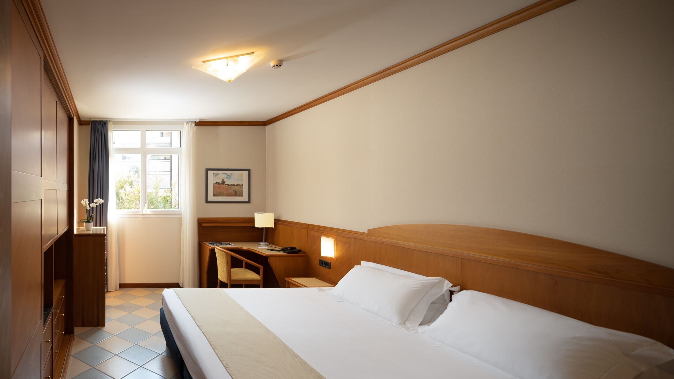 Caesius-Thermae-2023-Augustus-Family-Suite-002-119034-Hybris