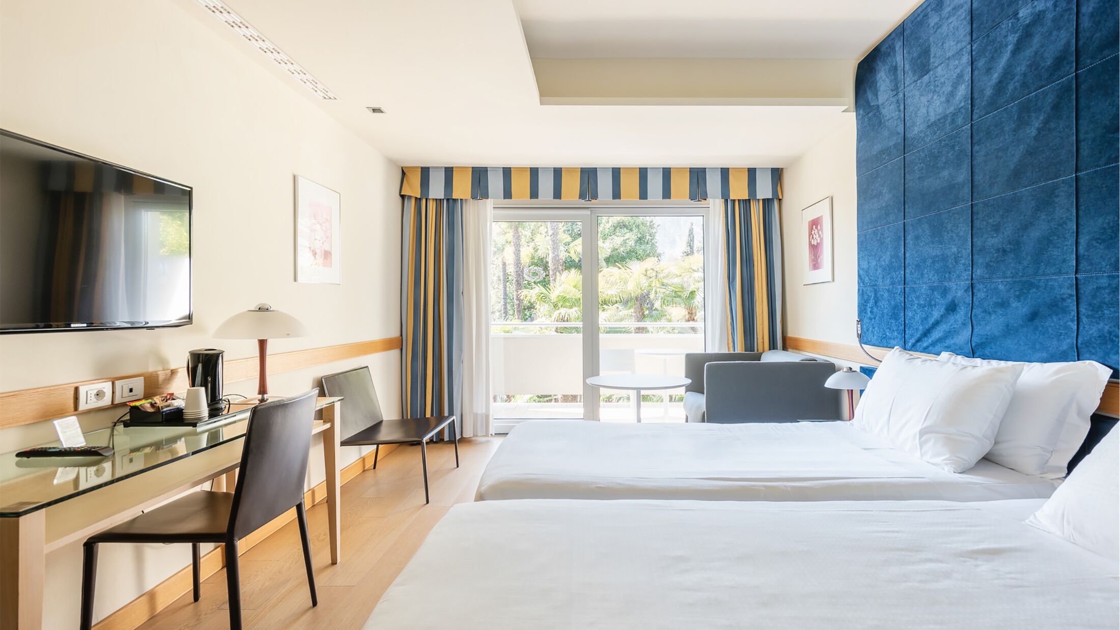 Du-Lac-Du-Parc-2023-Parc-Room-002-105153-Hybris