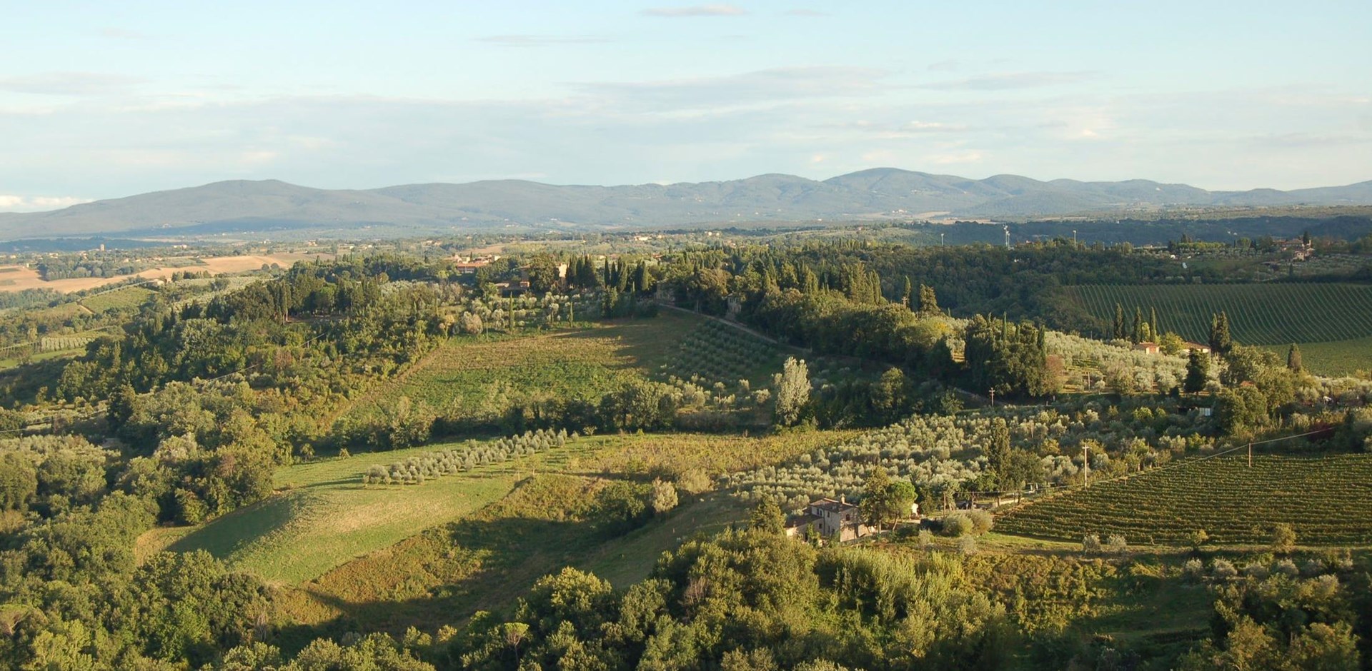 050148 Tuscan landscape 003_Italy_Pixabay_tuscany-1237849_no credit required.jpg-Hybris