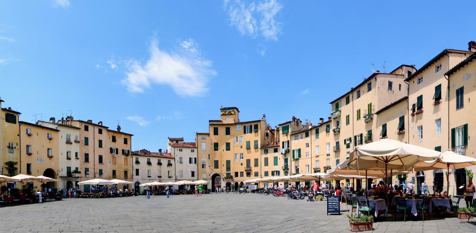 001269-Lucca-Pixabay-no-credit-req-1097366-Hybris