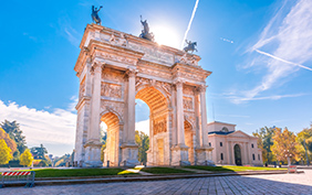 Arch of Peace, or Arco della Pace, city gate in the centre of the Old Town of Milan in the sunny day, Lombardia, Italy.