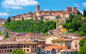 Village Colle di Val d'Elsa in Italy