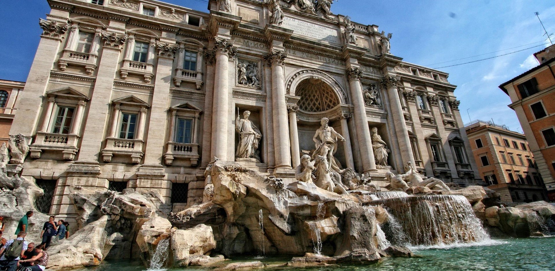 000940-trevi-fountain-rome-italy-1633421-Hybris